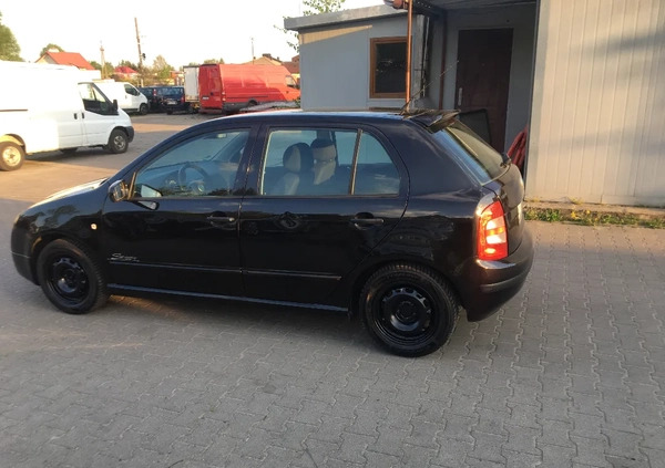 Skoda Fabia cena 7500 przebieg: 226000, rok produkcji 2004 z Sośnicowice małe 781